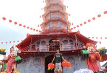 Berita Foto: Pagoda Rekor MURI Tertinggi