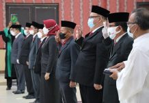 WALI KOTA LANTIK DELAPAN PEJABAT PIMPINAN TINGGI PRATAMA