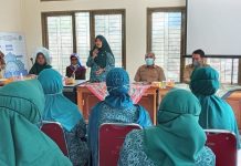 Tingkatkan Pendapat Keluarga, TP PKK Latih Kader Menjahit