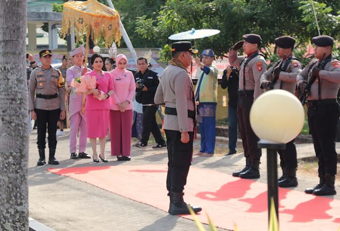 305FFBD8-12DE-4093-931A-31C40C619CA6