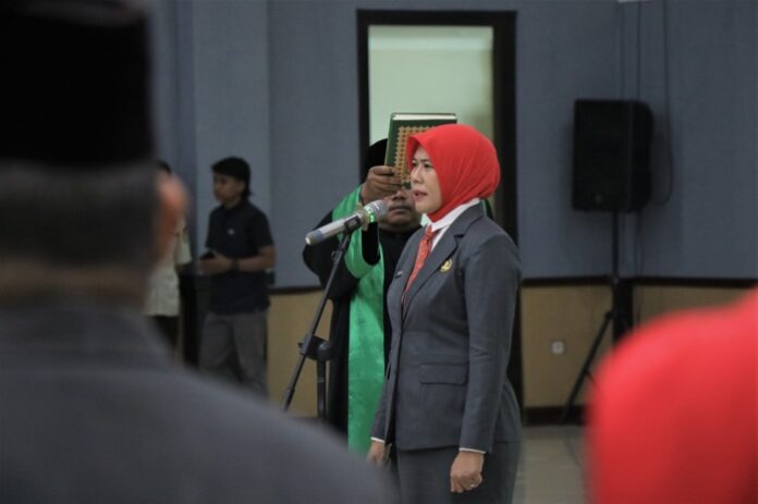 018630A7-FE6F-470A-AA23-89AF338D9ECD