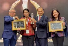 Komitmen Smart City Diakui, Wali Kota Singkawang Terima Penghargaan ABDI Gov AI 2025